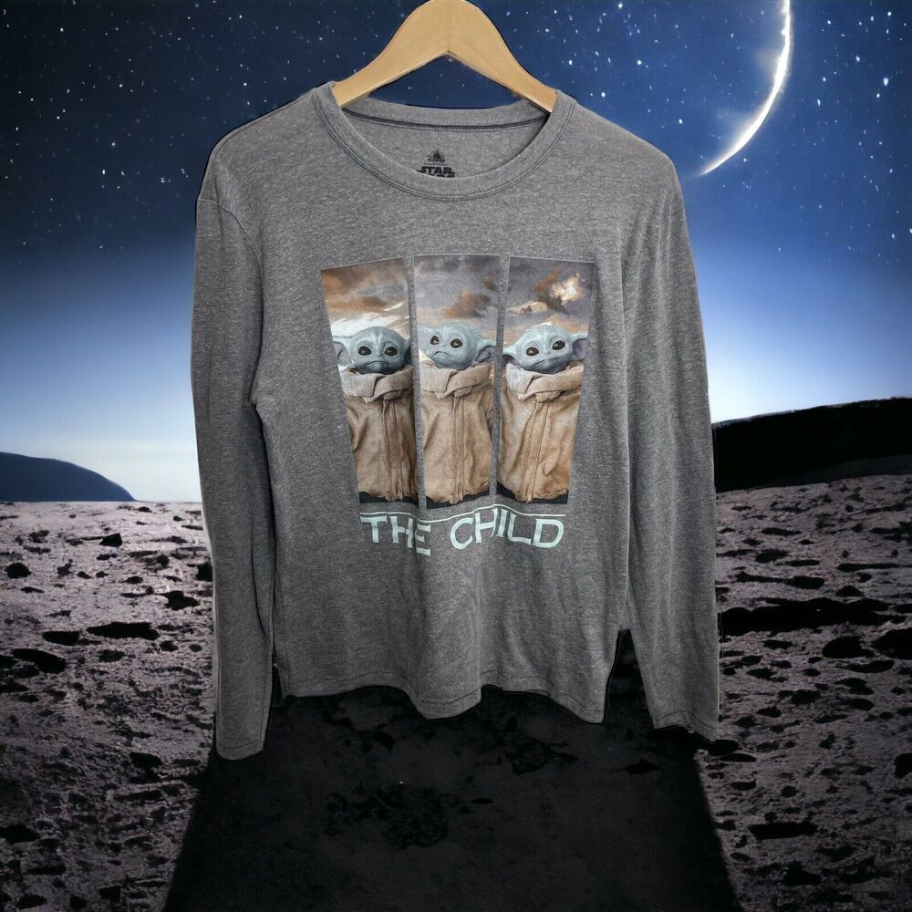 Disney Star Wars The Child Mandalorian Yoda Long Sleeve Gray Shirt Size Small